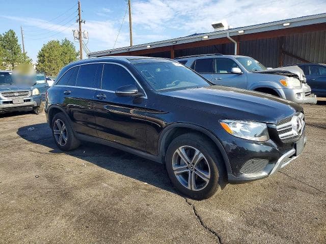 2017 MERCEDES-BENZ GLC 300 4MATIC 4
