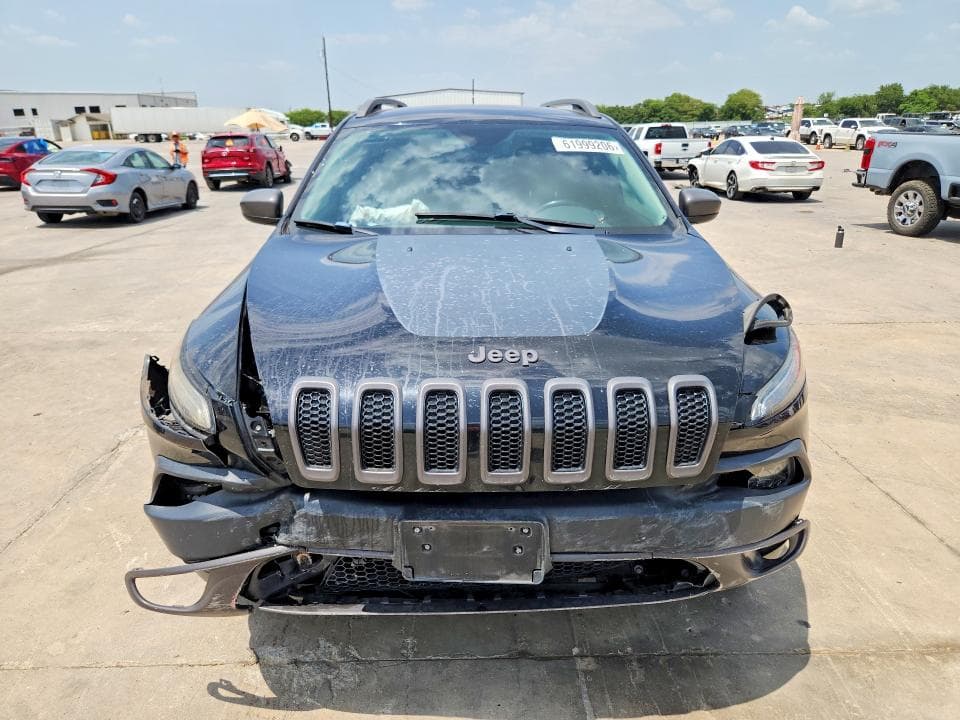 2017 JEEP CHEROKEE TRAILHAWK 5