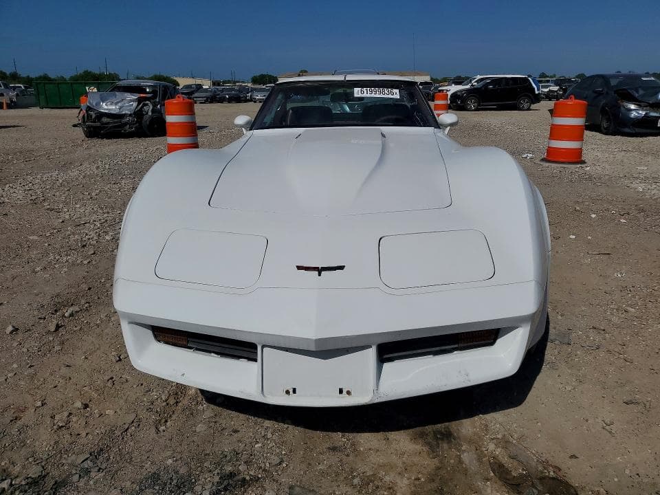 1981 CHEVROLET CORVETTE 6