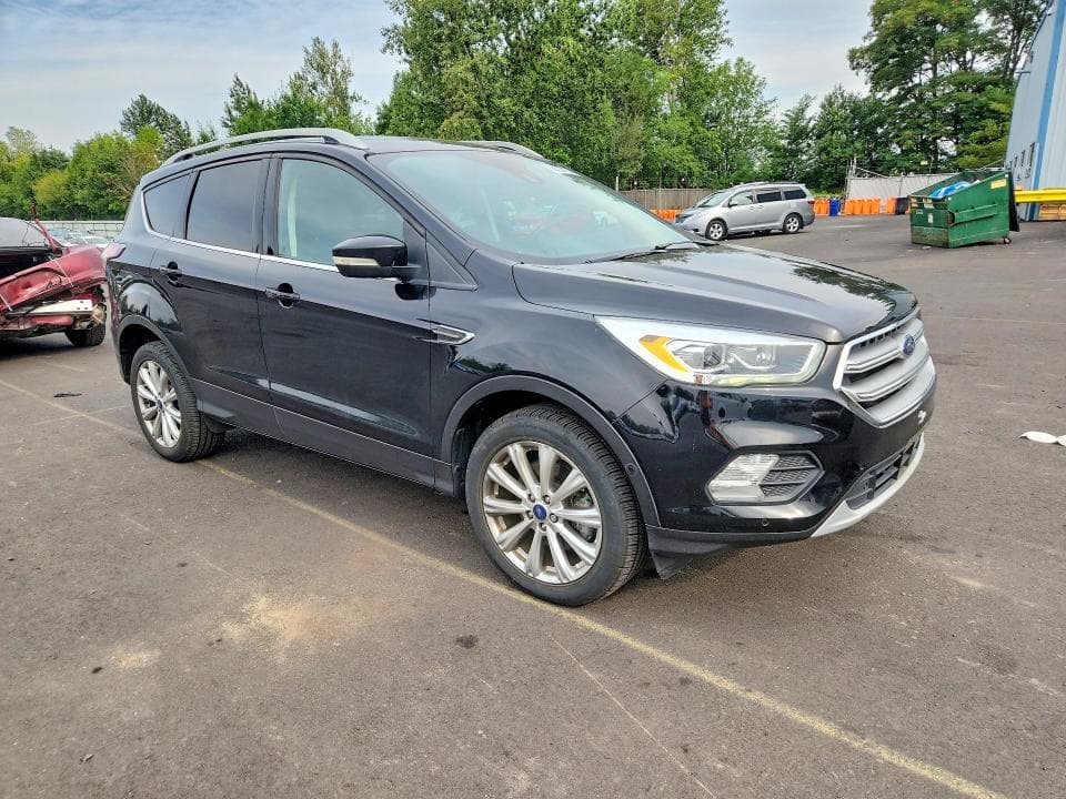 2017 FORD ESCAPE TITANIUM TITANIUM 4
