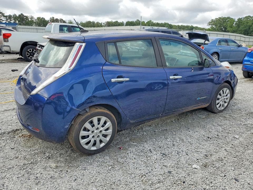 2017 NISSAN LEAF S 3
