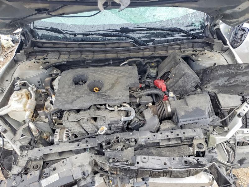 2019 NISSAN ALTIMA SR 11