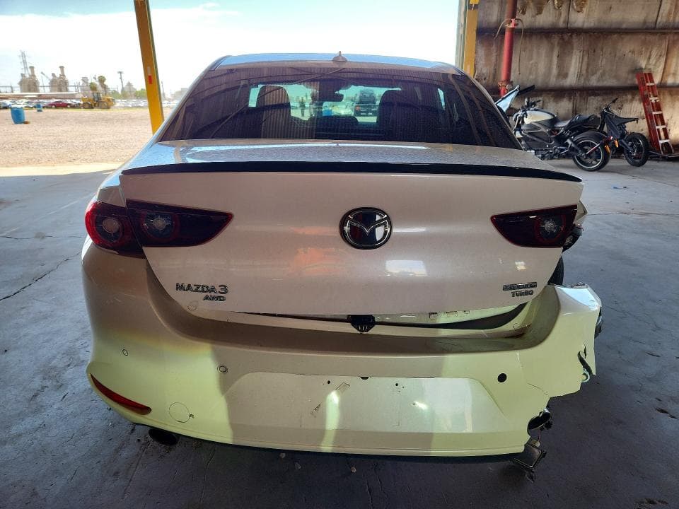 2023 MAZDA 3 PREMIUM PLUS 6