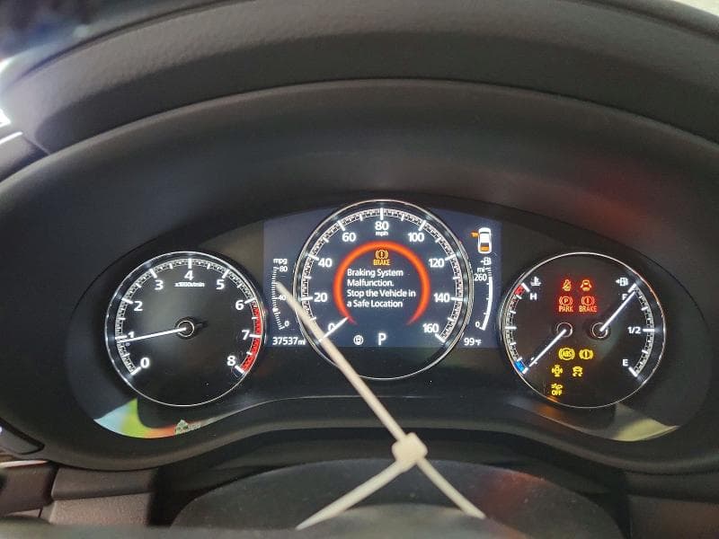 2023 MAZDA 3 PREMIUM PLUS 9