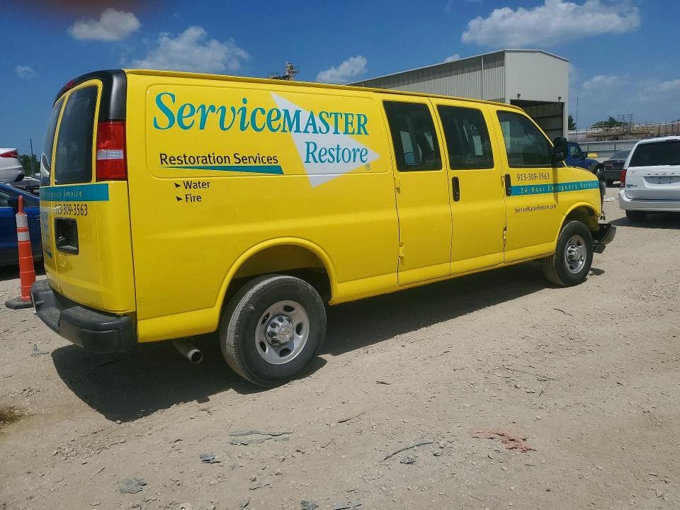 2025 CHEVROLET EXPRESS G2500 3