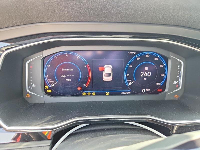 2019 VOLKSWAGEN JETTA SEL PREMIUM 9