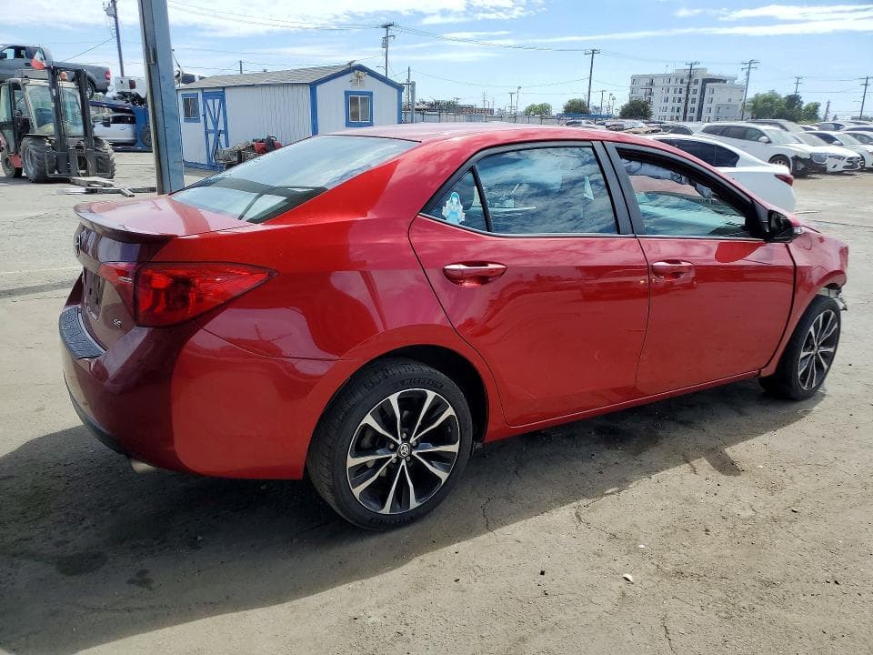2019 TOYOTA COROLLA SE 3