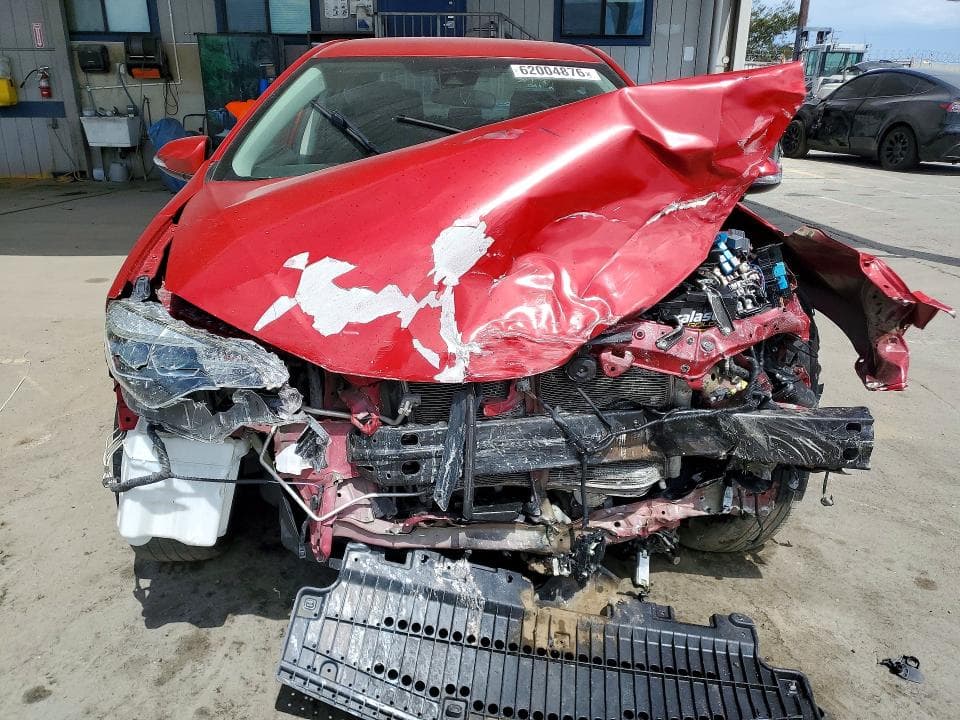 2019 TOYOTA COROLLA SE 5