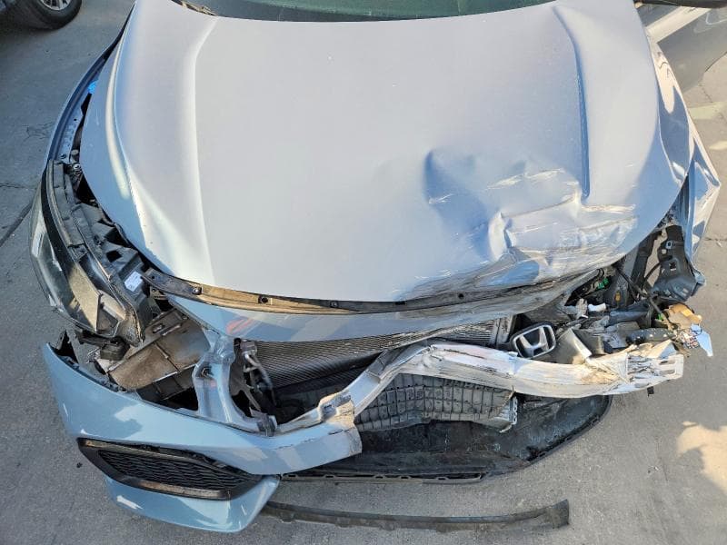 2018 HONDA CIVIC LX 11