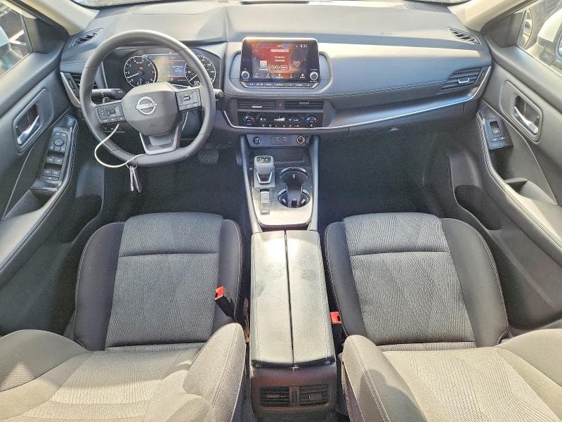 2026 NISSAN ROGUE SV 8