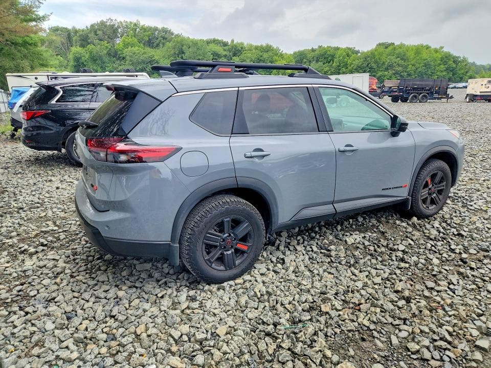 2025 NISSAN ROGUE ROCK CREEK 3