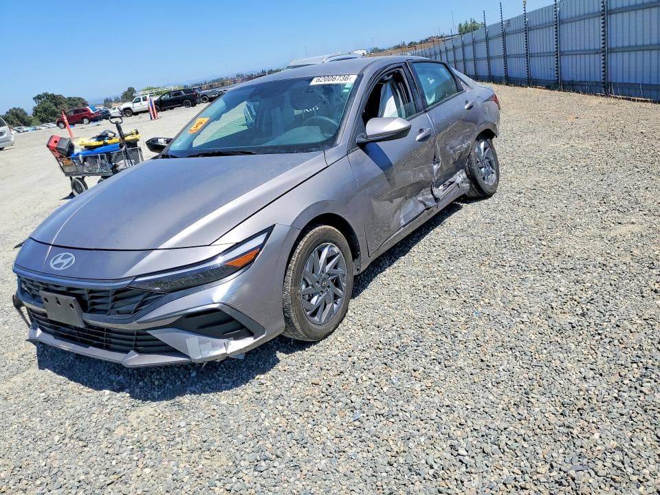 2024 HYUNDAI ELANTRA BLUE - 1