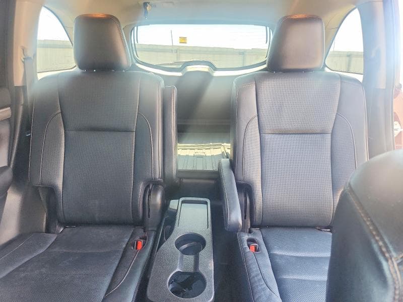 2017 TOYOTA HIGHLANDER HYBRID LIMITED PLATINUM 10