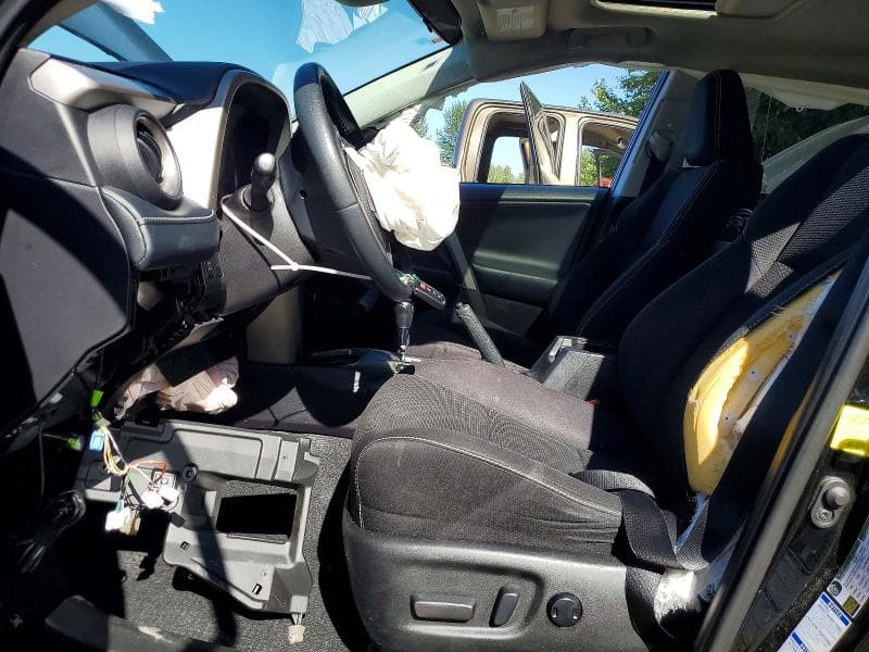 2018 TOYOTA RAV4 XLE 7