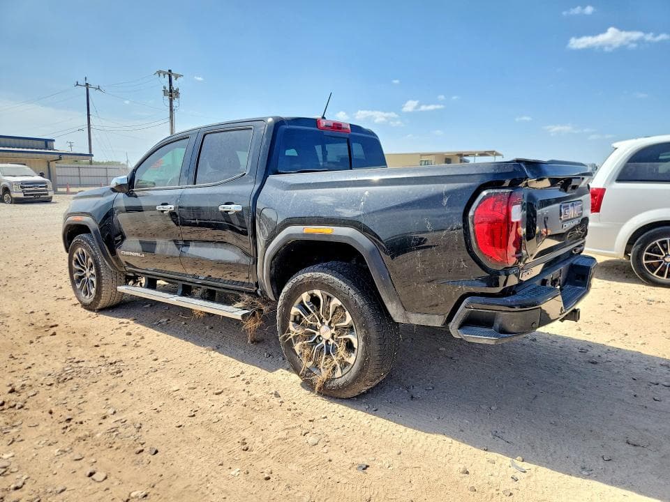 2025 GMC CANYON DENALI 2