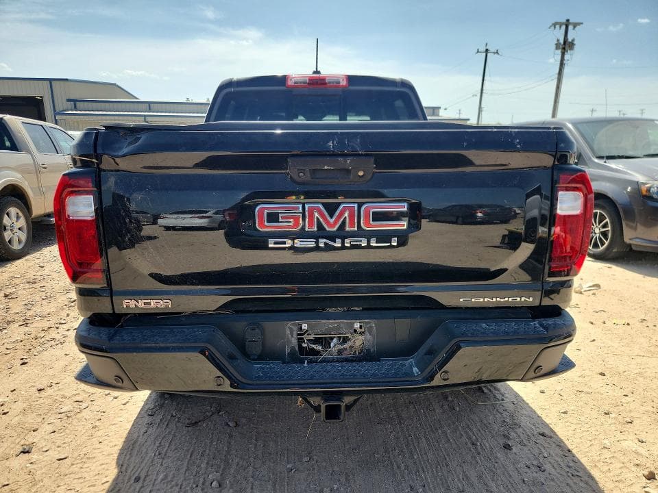 2025 GMC CANYON DENALI 6