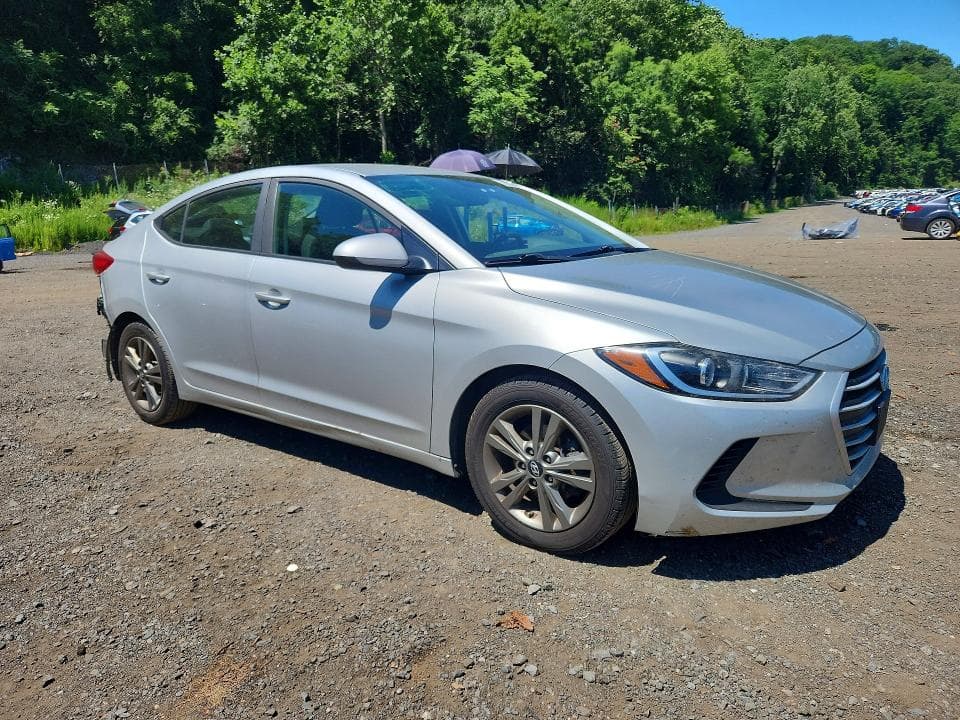 2018 HYUNDAI ELANTRA SEL 4