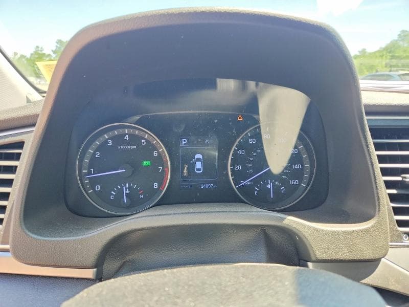 2018 HYUNDAI ELANTRA SEL 9