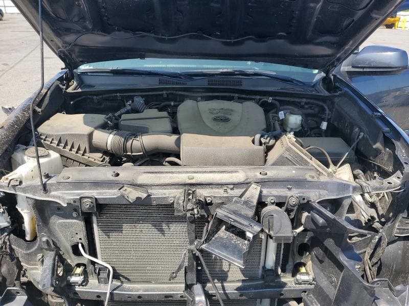 2022 TOYOTA TACOMA SR V6 11