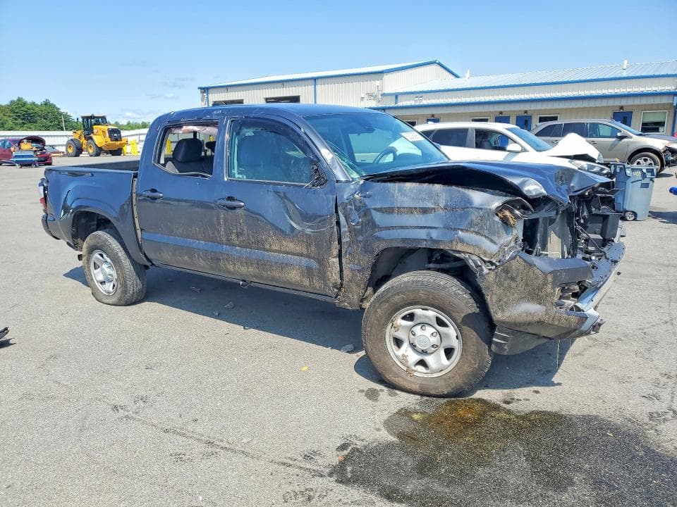 2022 TOYOTA TACOMA SR V6 4