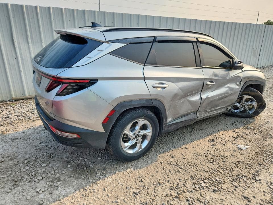 2023 HYUNDAI TUCSON SEL 3