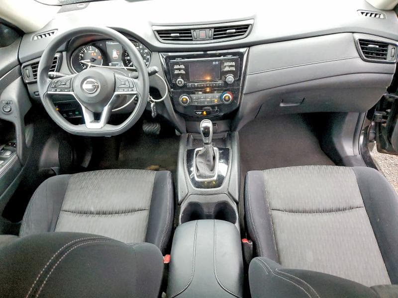 2017 NISSAN ROGUE S 8