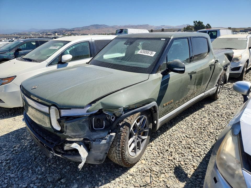 2022 RIVIAN R1T LAUNCH EDITION - 1