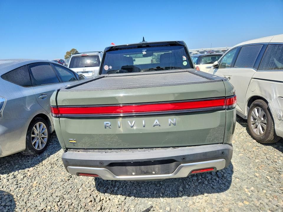 2022 RIVIAN R1T LAUNCH EDITION 6