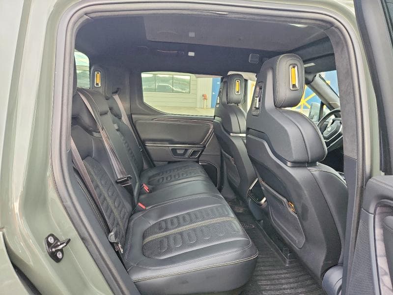 2022 RIVIAN R1T LAUNCH EDITION 10