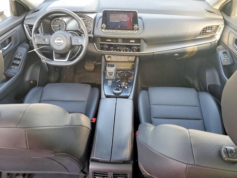 2024 NISSAN ROGUE SV 8