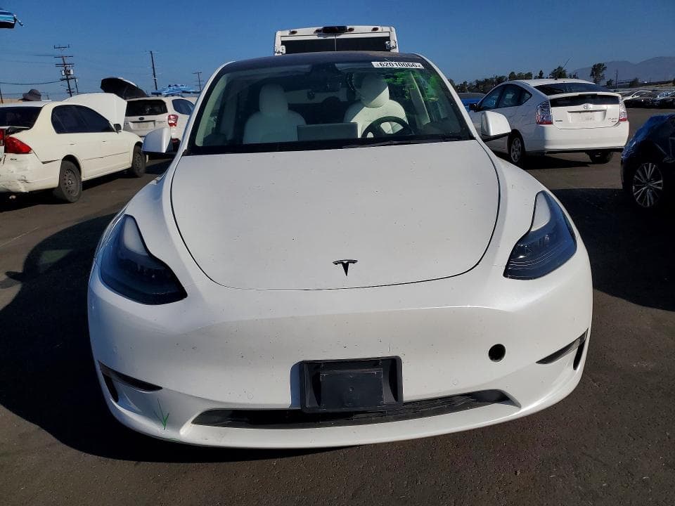 2022 TESLA MODEL Y 5