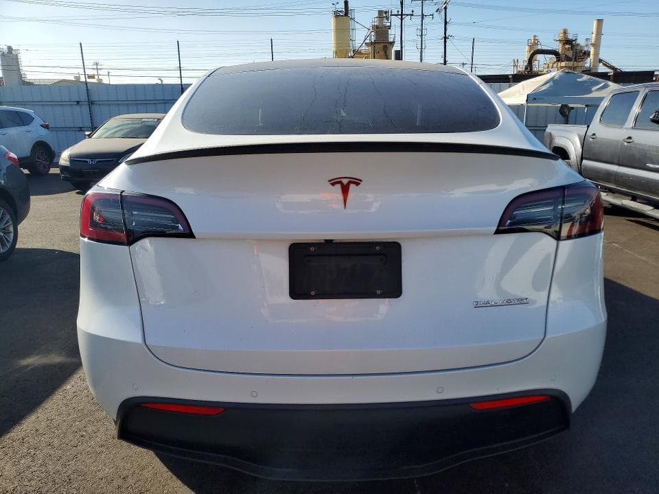 2022 TESLA MODEL Y 6