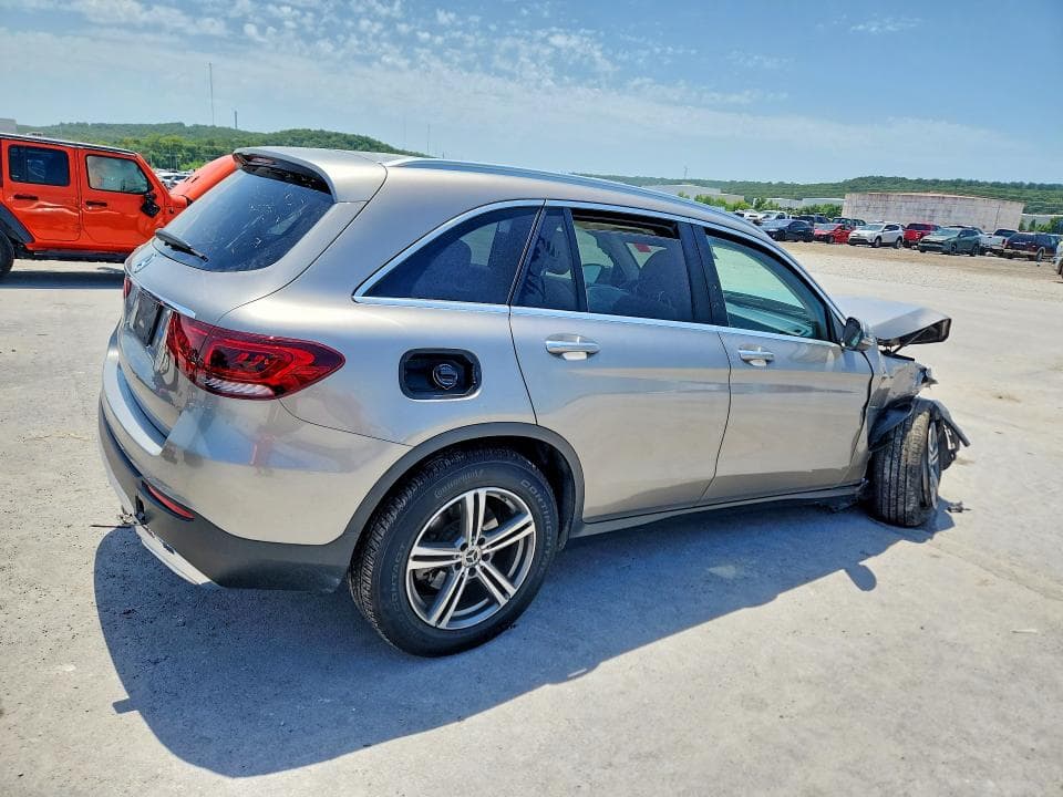 2020 MERCEDES-BENZ GLC 300 3