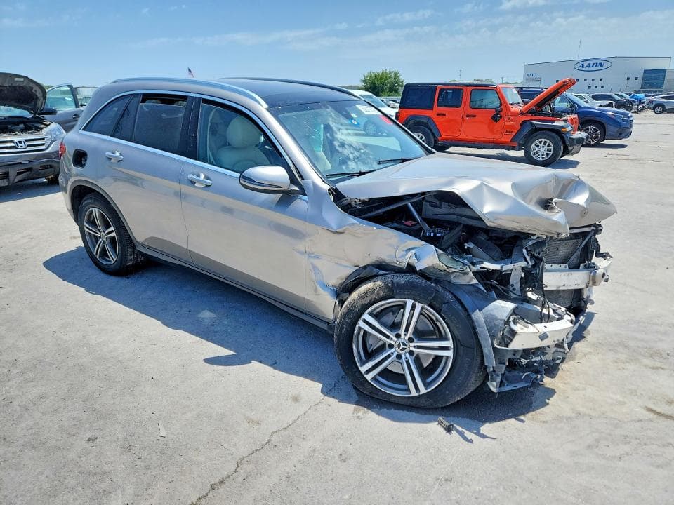 2020 MERCEDES-BENZ GLC 300 4