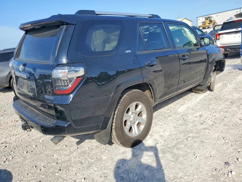 2022 TOYOTA 4RUNNER SR5 PREMIUM 3