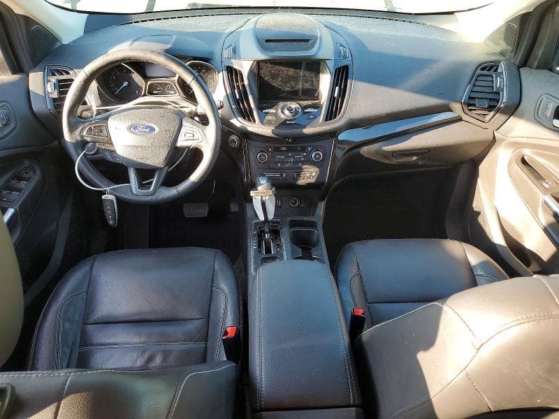 2018 FORD ESCAPE TITANIUM 8