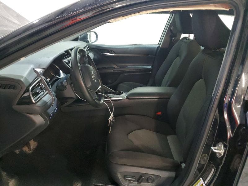 2019 TOYOTA CAMRY LE 7