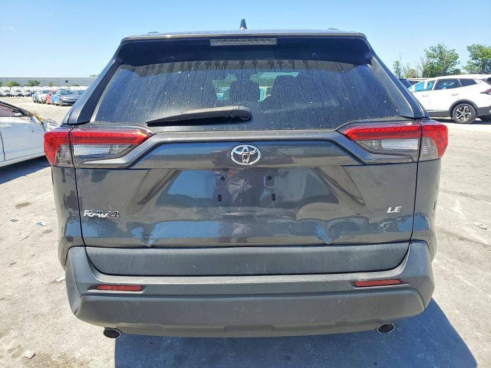 2019 TOYOTA RAV4 LE LE 6