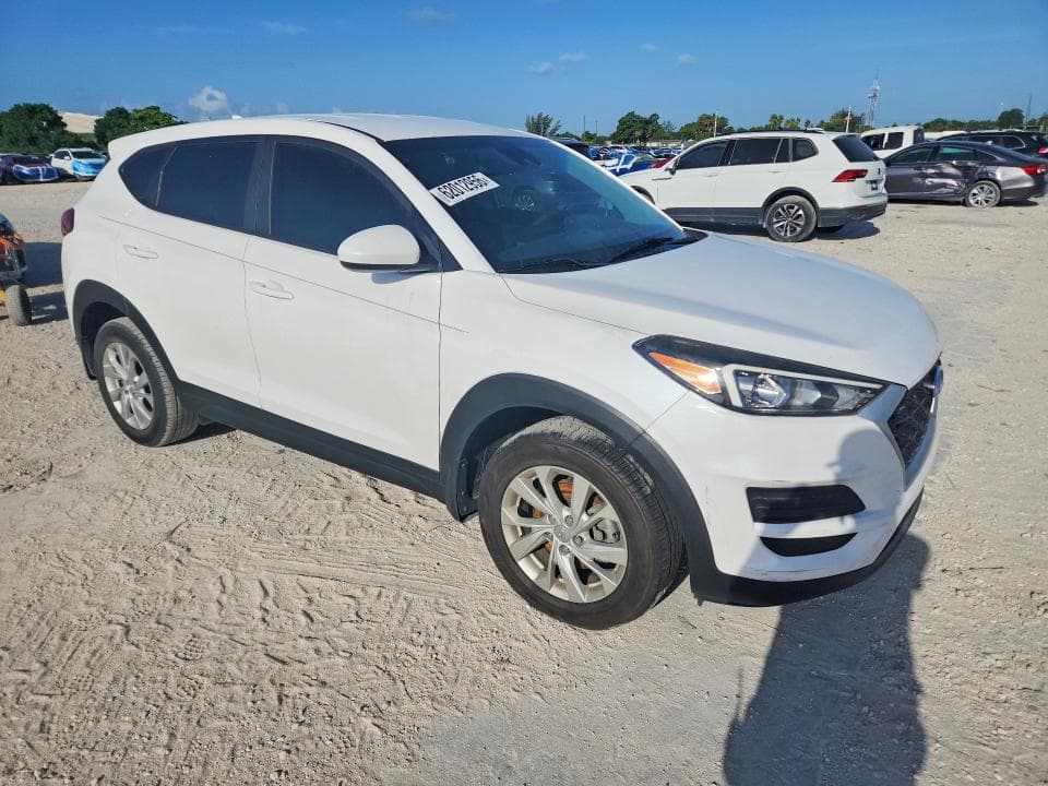 2020 HYUNDAI TUCSON SE SE 4