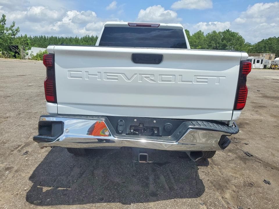 2022 CHEVROLET SILVERADO C3500 LT 6