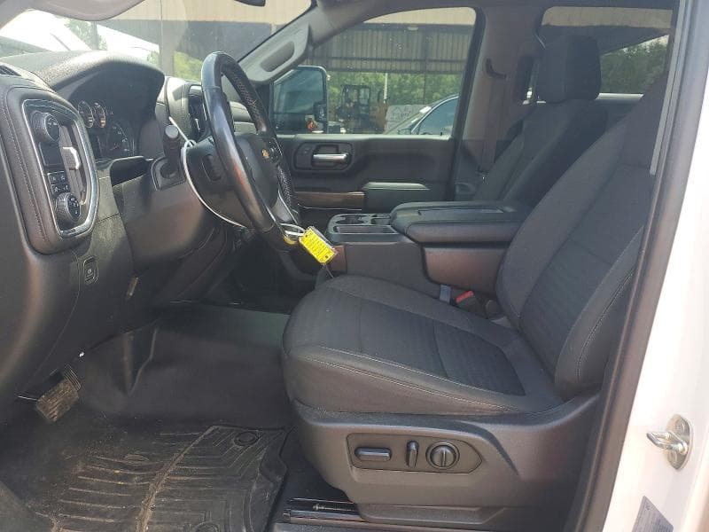 2022 CHEVROLET SILVERADO C3500 LT 7