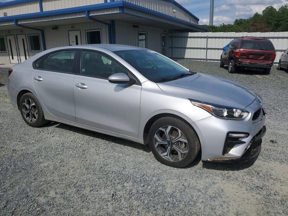 2021 KIA FORTE LXS 4