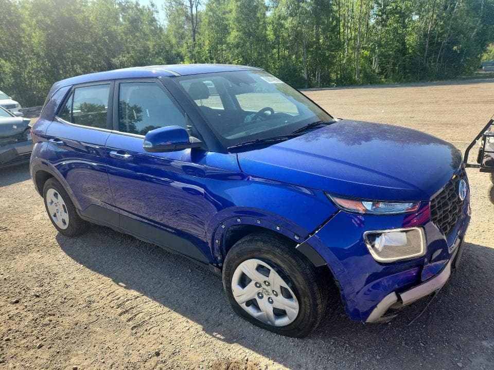 2024 HYUNDAI VENUE SE 4