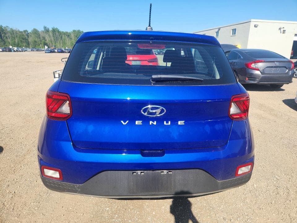 2024 HYUNDAI VENUE SE 6