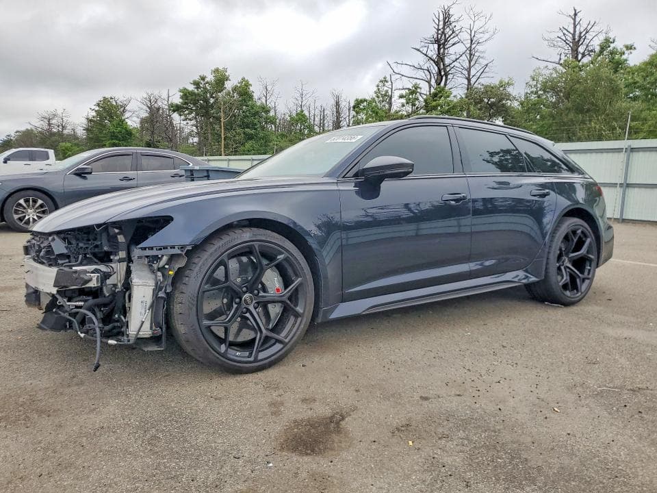 2025 AUDI RS6 - 1