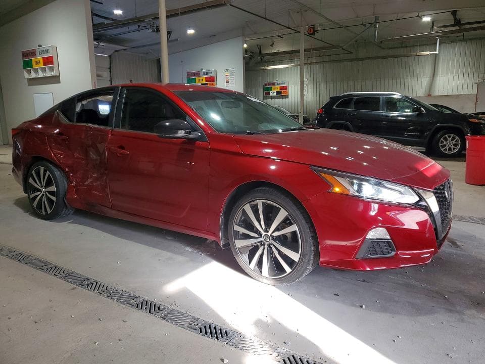 2021 NISSAN ALTIMA SR 4
