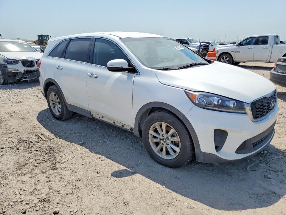 2020 KIA SORENTO S 4