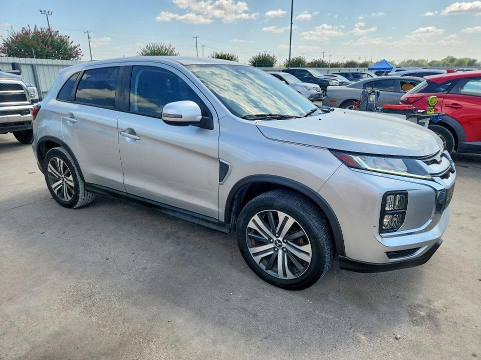 2020 MITSUBISHI OUTLANDER SPORT ES 4