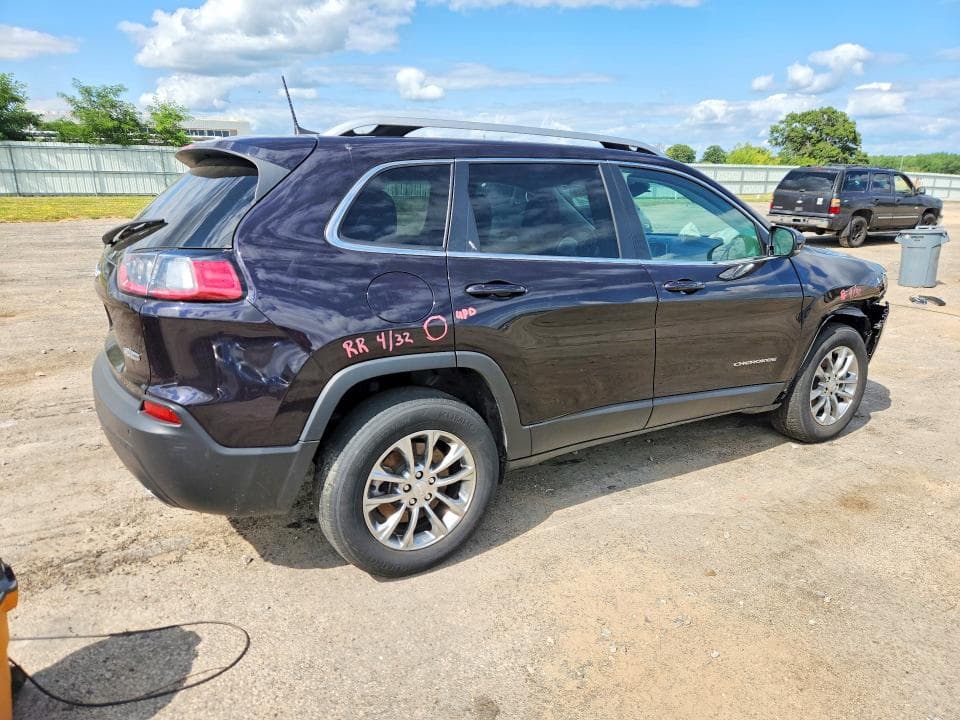 2021 JEEP CHEROKEE LATITUDE LUX 3