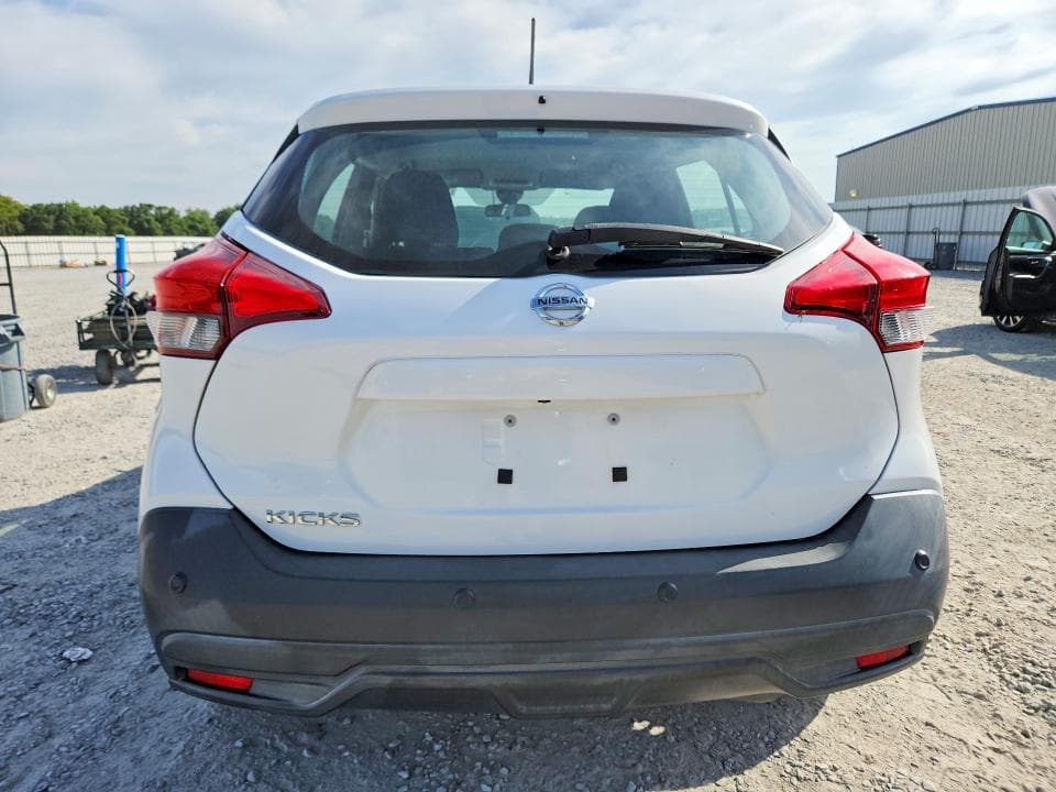 2020 NISSAN KICKS S 6